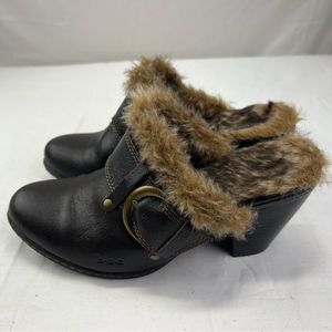 BOC Born Concept Leather Buckle Fur Lined Slip-On Clogs Shoes Women's 6 M BC6695